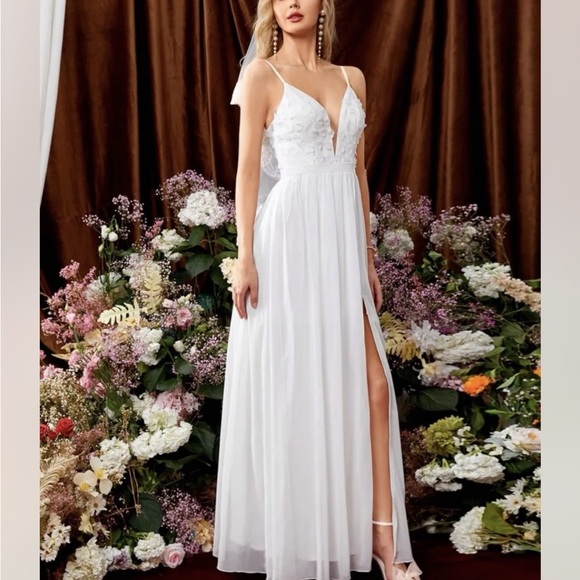 BELLE-APPLIQUÉS LEAF EMBROIDERY MESH INSERT SPLIT THIGH CHIFFON WEDDING DRESS XL - Picture 5 of 8